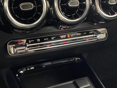 New 2026 Mercedes-Benz GLB 250 4MATIC image 26