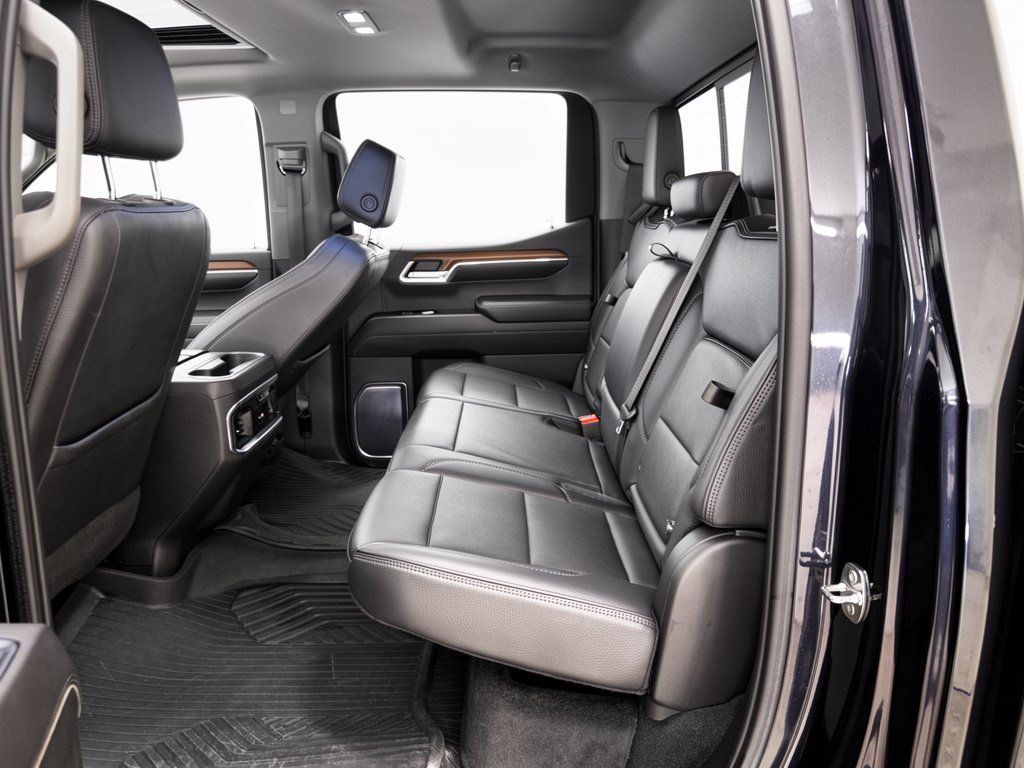 Used 2023 GMC Sierra 1500 Denali w/ Denali Reserve Package RWD image 25
