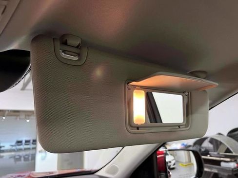 Used 2025 Acura RDX SH-AWD w/ Advance Package image 30