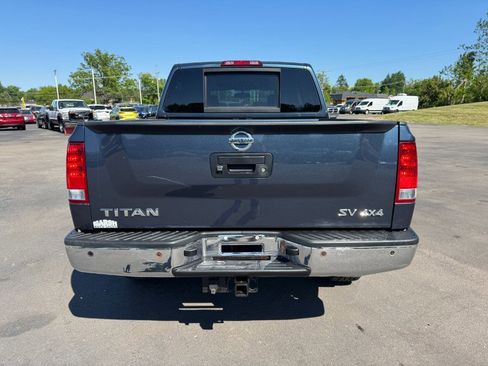 Used 2014 Nissan Titan SV AWD/4WD image 4
