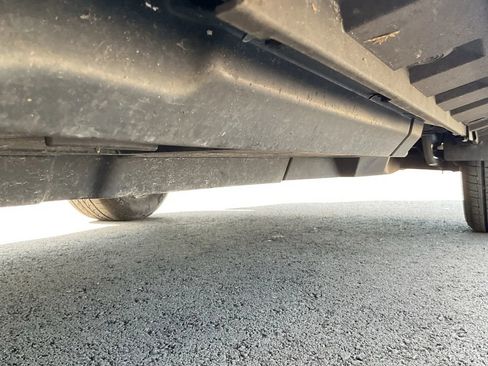 Used 2019 Toyota RAV4 LE image 11