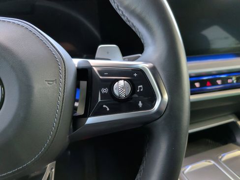 Certified 2023 BMW 740i 740i w/ Executive Package image 24