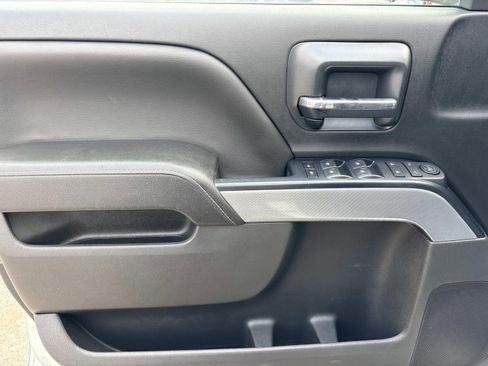 Used 2018 Chevrolet Silverado 1500 LT w/ All Star Edition image 23