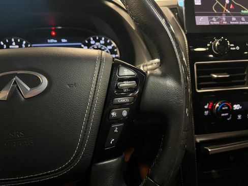 Used 2024 INFINITI QX80 Sensory image 14