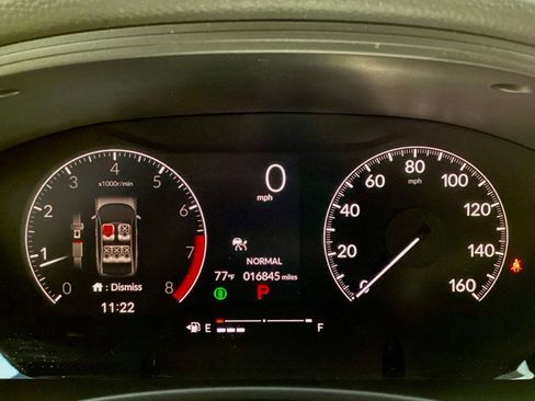 Used 2025 Honda Civic Sport image 8