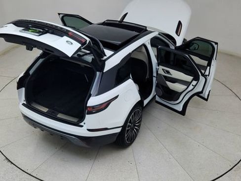 Used 2022 Land Rover Range Rover Velar R-Dynamic S image 87
