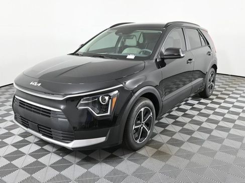 New 2025 Kia Niro EX image 2