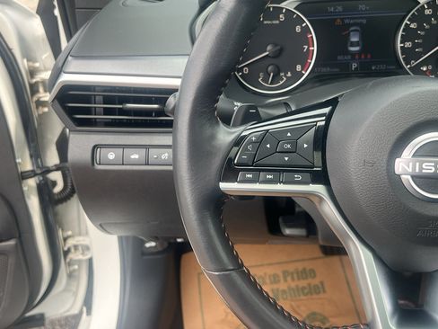 Used 2023 Nissan Altima 2.5 SR AWD/4WD image 32