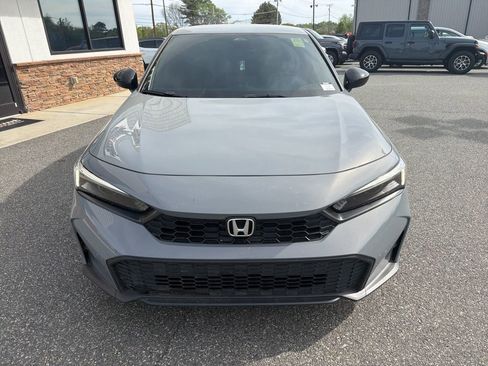 Used 2025 Honda Civic Sport image 10