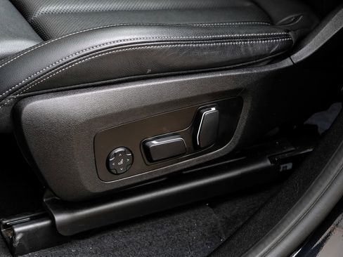 Used 2024 BMW X4 xDrive30i w/ Parking Assistance Package image 35