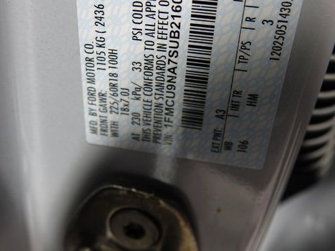 Used 2025 Ford Escape ST-Line Select image 35