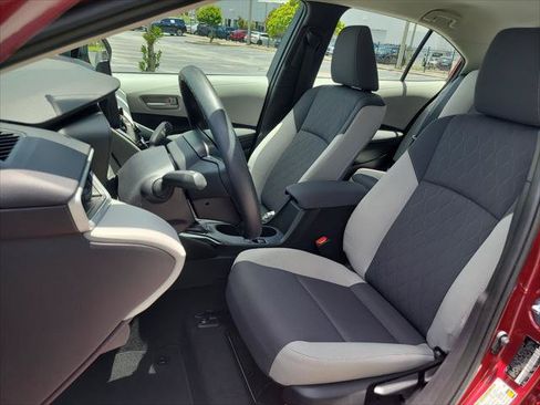 Certified 2026 Toyota Corolla LE FWD image 18