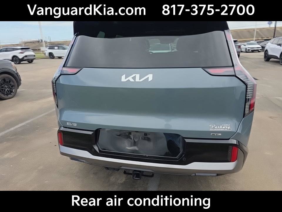 Used 2024 Kia EV9 GT-Line AWD/4WD image 7