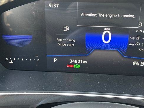 Used 2024 Volkswagen Tiguan SE image 28