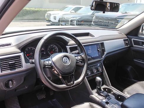 Used 2019 Volkswagen Atlas SE w/ Towing Package FWD image 23