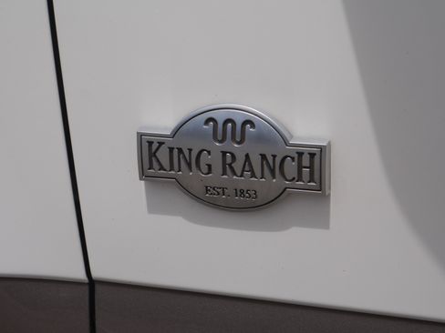 Used 2018 Ford F150 King Ranch w/ Equipment Group 601A Luxury AWD/4WD image 20