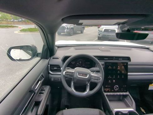 New 2026 GMC Terrain Elevation w/ Technology Package II image 39