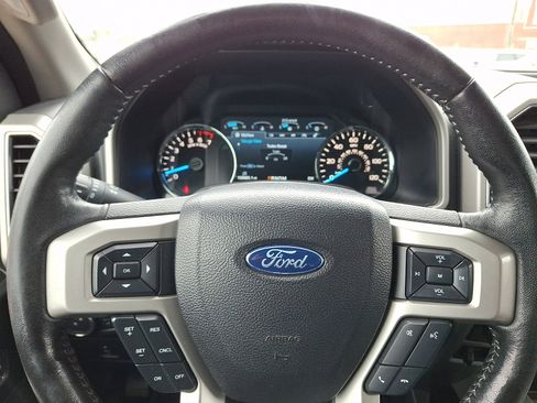 Used 2017 Ford F150 Lariat w/ Equipment Group 501A Mid image 25