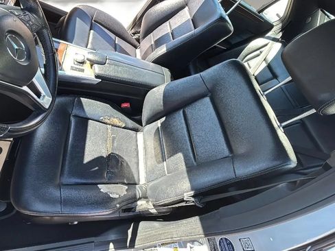 Used 2014 Mercedes-Benz E 350 Sedan image 31