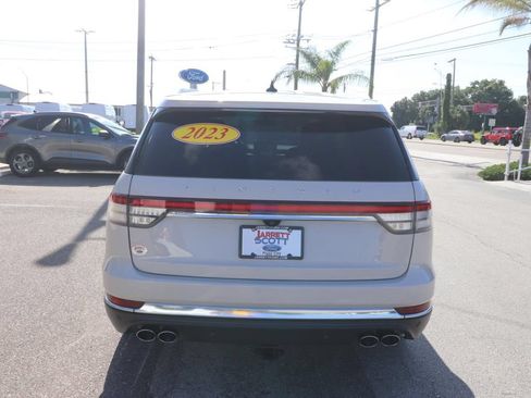 Used 2023 Lincoln Aviator Reserve w/ Equipment Group 201A RWD image 13