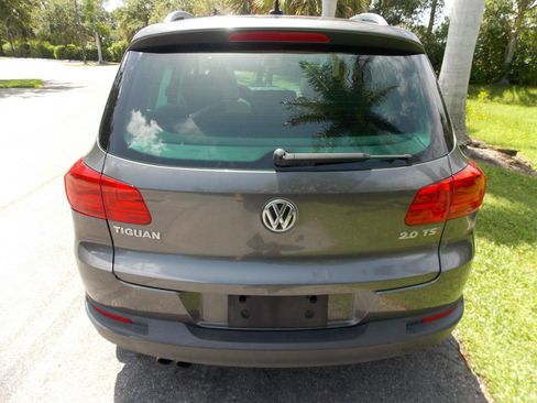 Used 2014 Volkswagen Tiguan SEL FWD image 13