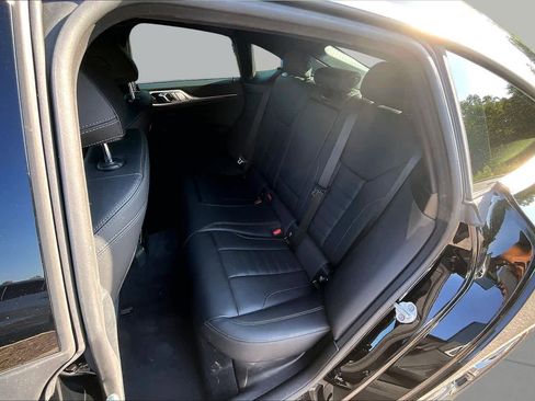Certified 2023 BMW i4 eDrive35 RWD image 21