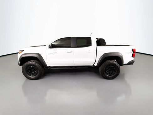 Used 2024 Chevrolet Colorado ZR2 w/ ZR2 Bison Edition image 4