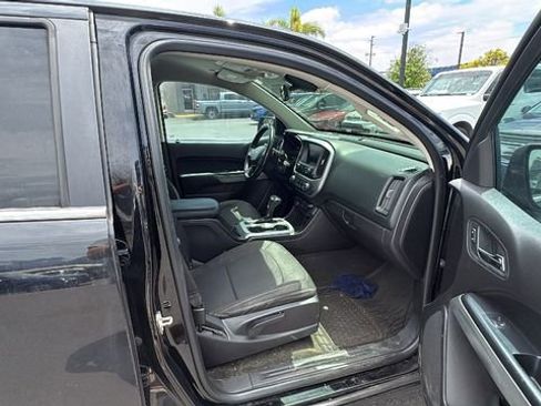 Used 2016 Chevrolet Colorado LT w/ LT Convenience Package RWD image 13
