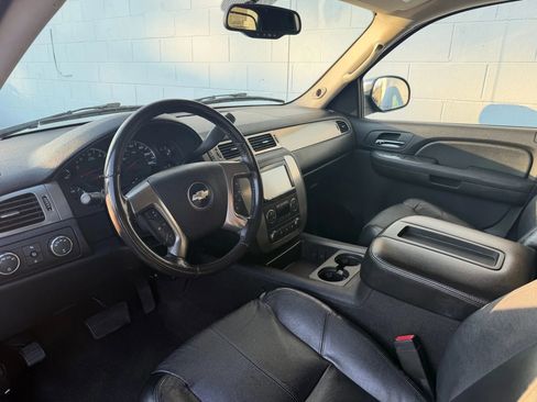 Used 2007 Chevrolet Avalanche LT w/ LT Preferred Equipment Group image 10