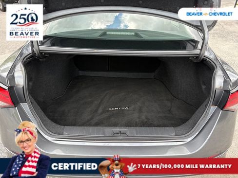 Used 2024 Nissan Sentra SV FWD image 11