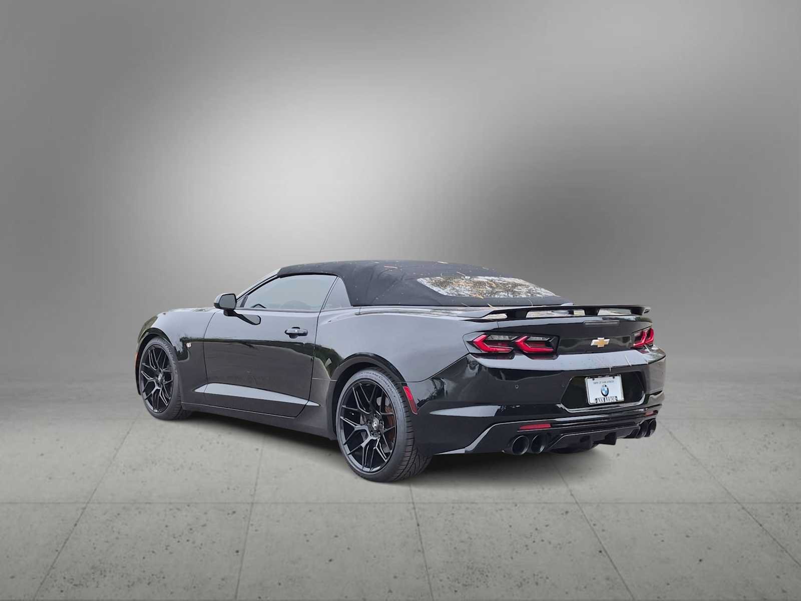 Used 2019 Chevrolet Camaro SS RWD image 6