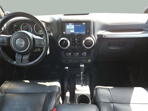 Used 2012 Jeep Wrangler Unlimited Sahara w/ Dual Top Group image 11