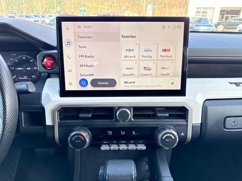 Used 2024 Toyota Tacoma TRD Off-Road image 19