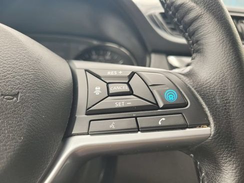 Used 2022 Nissan Rogue Sport SV w/ Technology Package AWD/4WD image 27