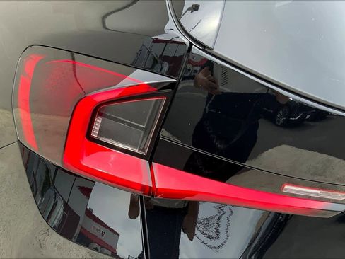 Used 2025 BMW X1 xDrive28i w/ Convenience Package image 33