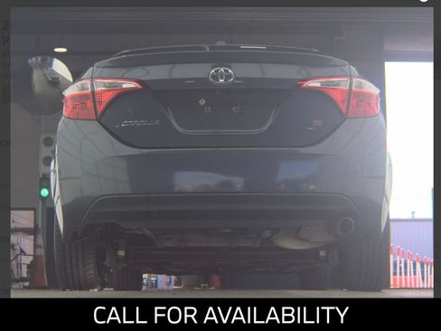Used 2015 Toyota Corolla S FWD image 3