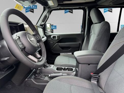 New 2025 Jeep Wrangler Sport S image 10