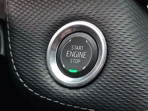 Used 2026 Chevrolet Equinox LT FWD image 24