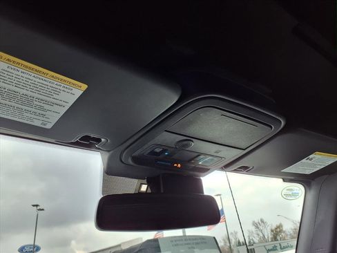 Used 2022 Ford Bronco Outer Banks image 18