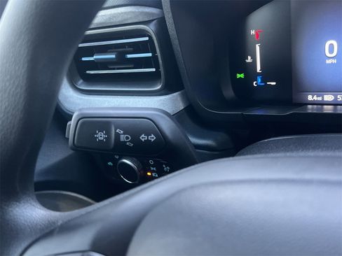 New 2026 Ford Maverick XLT image 10