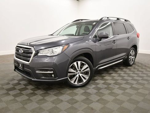 Used 2019 Subaru Ascent Limited w/ Popular Package #2A AWD/4WD image 2