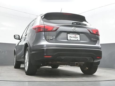 Used 2017 Nissan Rogue Sport SV w/ SV All-Weather Package AWD/4WD image 45