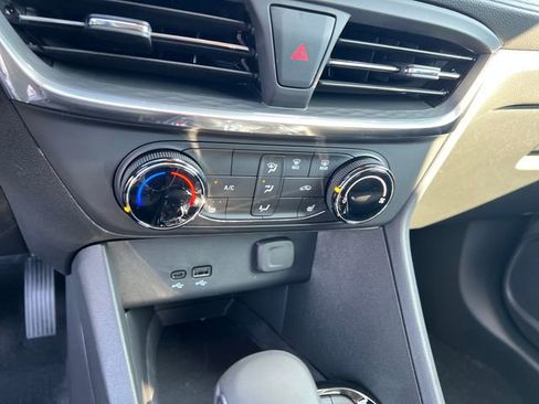 Certified 2026 Buick Encore GX Preferred w/ Comfort Package AWD/4WD image 17