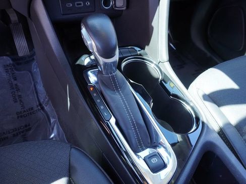 Certified 2023 Buick Encore GX Select FWD image 19