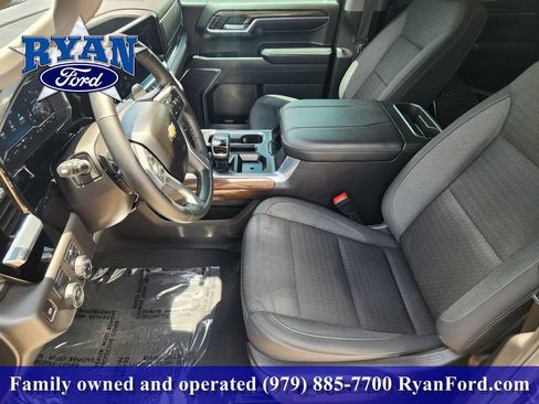 Used 2023 Chevrolet Silverado 1500 LT w/ Texas Edition Plus RWD image 9