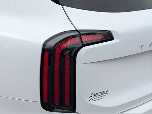 Used 2024 Kia Telluride SX Prestige X-Line AWD/4WD image 17