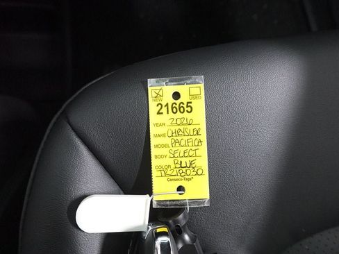 New 2026 Chrysler Pacifica Select w/ S Appearance Package FWD image 34