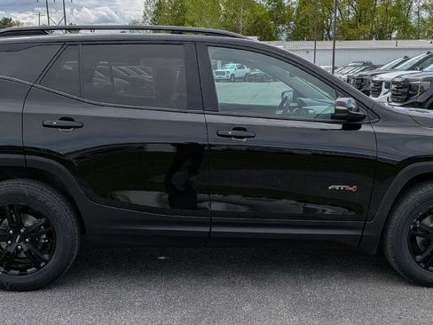 Used 2023 GMC Terrain AT4 w/ Infotainment Package II AWD/4WD image 6