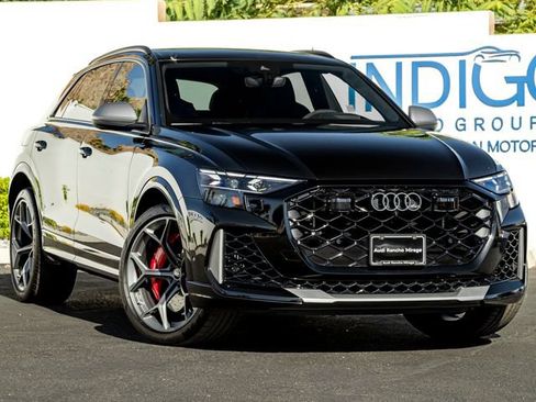 Used 2025 Audi RS Q8 performance AWD/4WD image 5