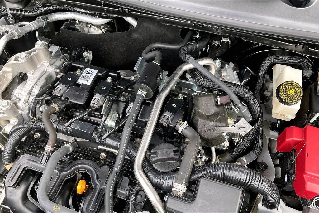 Used 2025 Nissan Kicks SV w/ SV Premium Package FWD image 34
